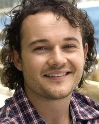 영화배우인 다니엘 헨셜의 대표 이미지