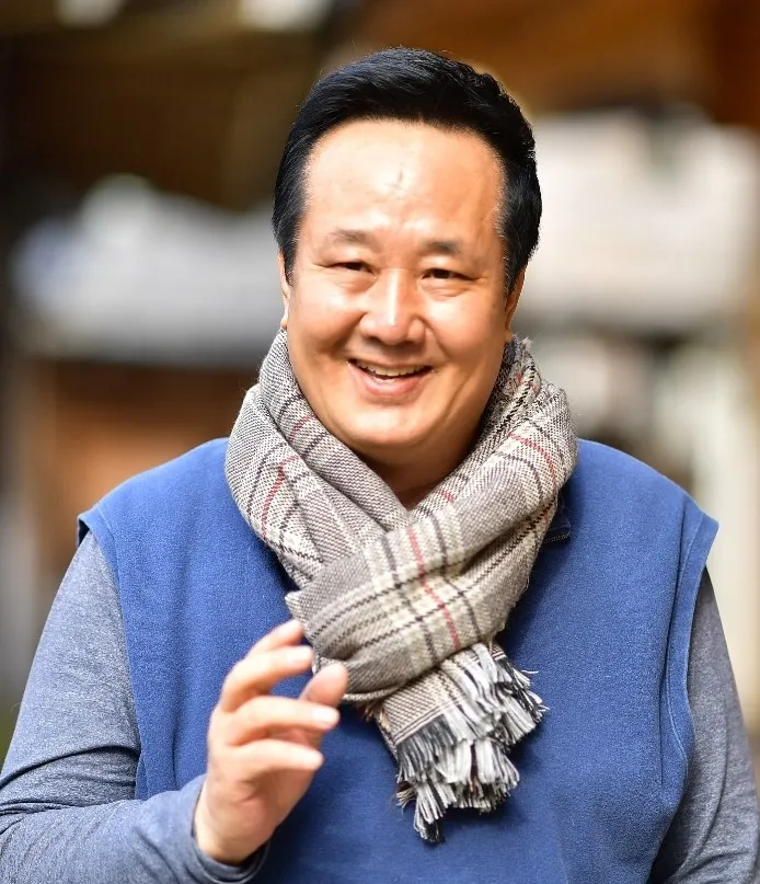 탤런트인 김진호의 대표 이미지