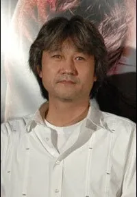 감독, 조감독, 기타 제작진, 제작/기획, 각본인 박재식의 대표 이미지