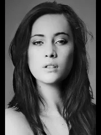 영화배우인 제이 앤스테이의 대표 이미지