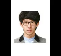 영화감독인 김진우의 대표 이미지