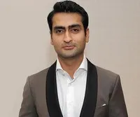 영화배우인 쿠마일 난지아니의 대표 이미지