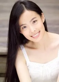 영화배우인 이강의의 대표 이미지