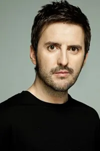 영화배우인 훌리안 로페즈의 대표 이미지