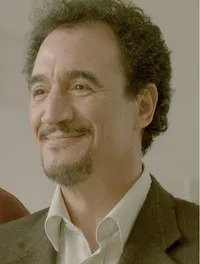 영화배우인 모하메드 펠라그의 대표 이미지