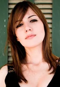 영화배우인 다린 함제의 대표 이미지