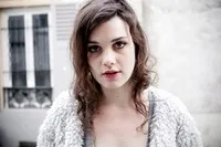 영화배우인 카밀 루더포드의 대표 이미지