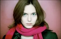 영화배우인 에리카 세인트의 대표 이미지