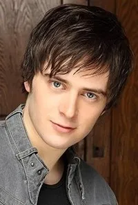 영화배우인 스티븐 야피의 대표 이미지