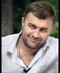 영화배우인 미하일 포레첸코프의 대표 이미지