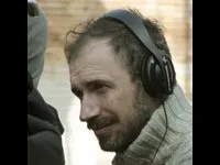 시나리오작가인 세바스찬 브람의 대표 이미지