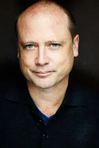 영화배우인 앨런 듀크스의 대표 이미지