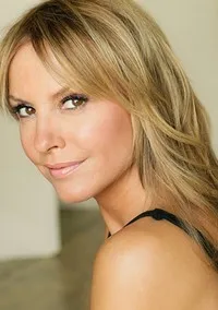 영화배우인 미키 후헨디크의 대표 이미지