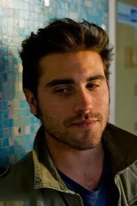 영화배우, 시나리오작가인 리차드 탠의 대표 이미지