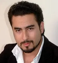 영화배우인 라비 카티의 대표 이미지