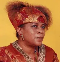 배우인 노벨라 넬슨의 대표 이미지