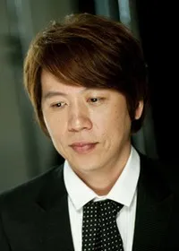 음악감독인 홍경요의 대표 이미지