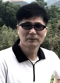 영화감독, 대학교수인 이정국의 대표 이미지