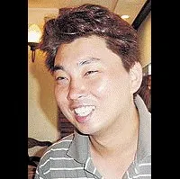 감독인 손정일의 대표 이미지