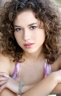 영화배우인 도라 매디슨의 대표 이미지