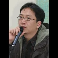 영화감독인 손태웅의 대표 이미지