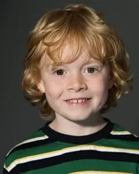 영화배우인 제이콥 데이비스의 대표 이미지