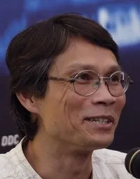영화감독인 민 뉴엔보의 대표 이미지