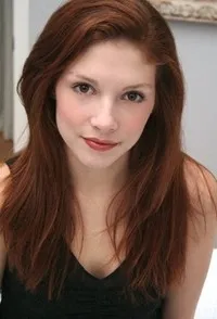 영화배우인 캐서린 커닝햄의 대표 이미지