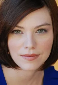 영화배우인 케이틀린 블랙의 대표 이미지