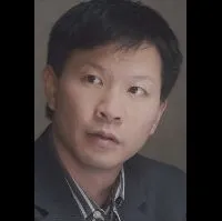 영화배우인 패트릭 왕의 대표 이미지