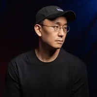영화감독인 김정근의 대표 이미지