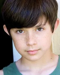 영화배우인 마테우스 워드의 대표 이미지