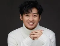 영화배우인 공대유의 대표 이미지