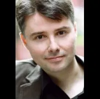 영화배우인 톰 마틴의 대표 이미지