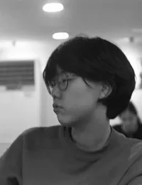 영화감독인 배우리의 대표 이미지