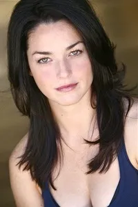 영화배우인 새디 알렉산드루의 대표 이미지