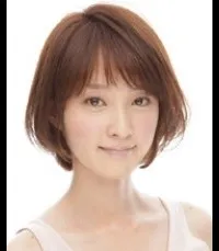 영화배우인 나카마루 시온의 대표 이미지