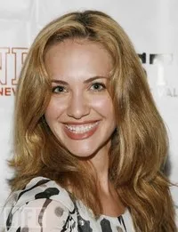 영화배우인 케이트 시겔의 대표 이미지