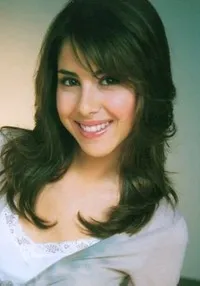 영화배우인 다니엘라 모넷의 대표 이미지