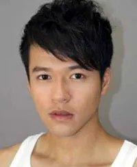영화배우인 오중강의 대표 이미지