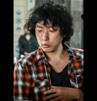 영화감독인 김선웅의 대표 이미지