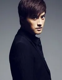 영화배우인 유동호의 대표 이미지
