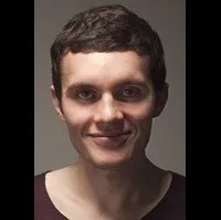 탤런트인 폴 스태포드의 대표 이미지