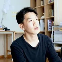영화감독인 송영성의 대표 이미지