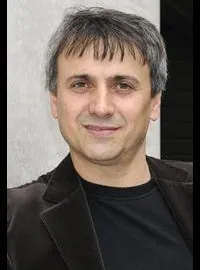 영화배우인 호세 모타의 대표 이미지