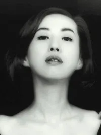 영화배우인 스미다 유키의 대표 이미지