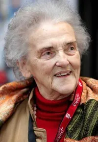 영화배우인 루트 비켈하우프트의 대표 이미지