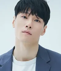 영화배우, 연극배우인 김동원의 대표 이미지