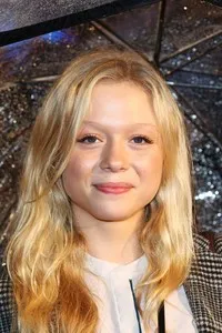 영화배우인 나오미 바트릭의 대표 이미지