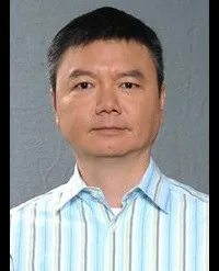 영화배우인 애위의 대표 이미지
